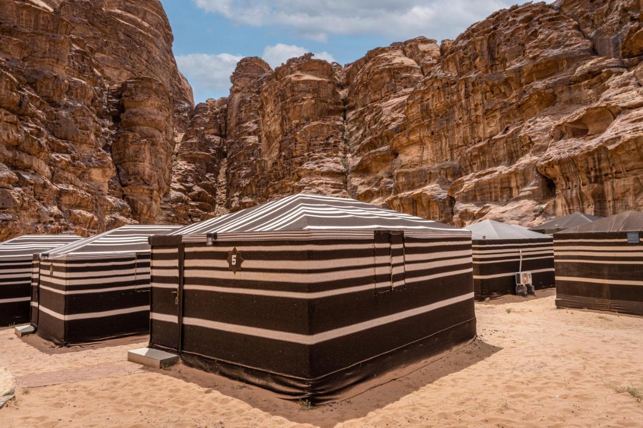 Hotel Aladdin Camp Wadi Rum Zewnętrze zdjęcie